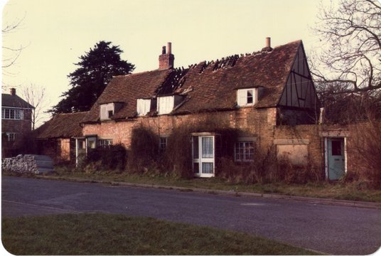 Brickhill Close<br>Ziggys Cottage 3
