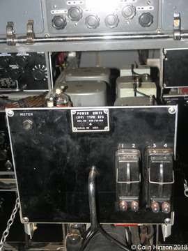 Console 61<br>Power Unit (IFF) Type 873